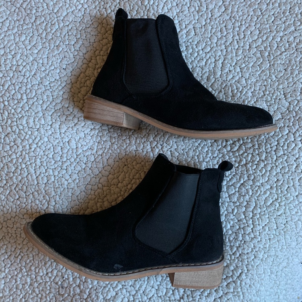 Seven7 booties